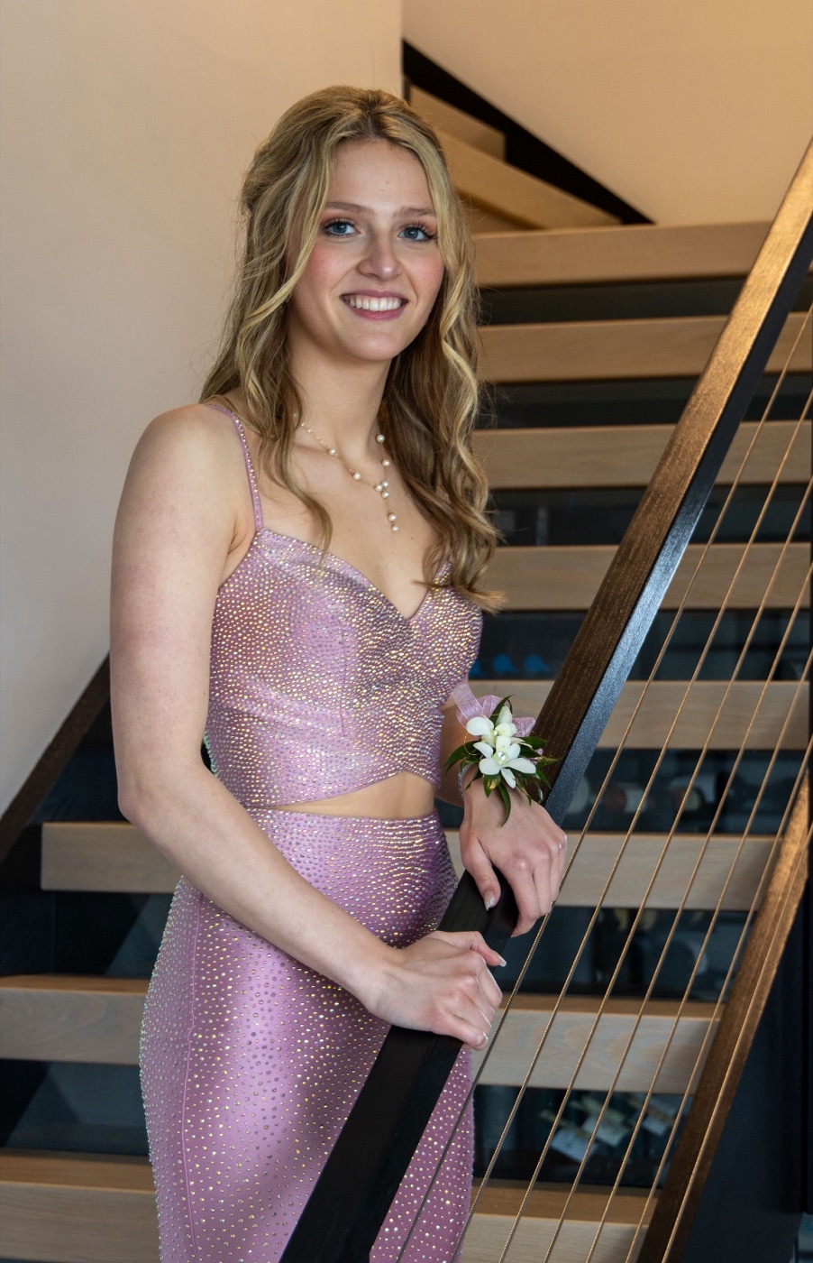 PEIFOTOSHOP — Prom · The staircase