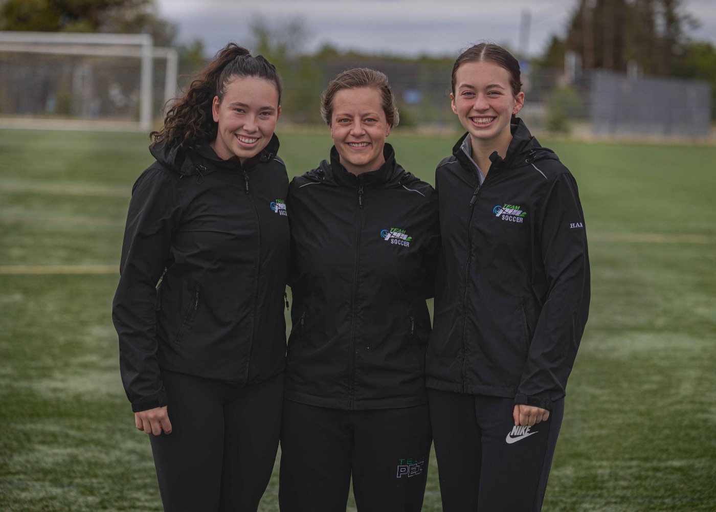 PEIFOTOSHOP — Coaches · Sideline
